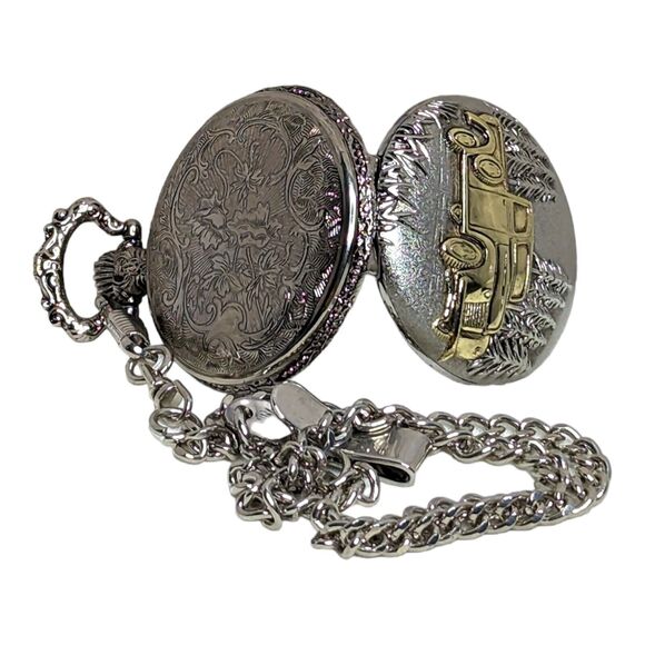 Benrus Vintage Gold and Silver TwoTone Men's Pocket Watch *Needs Battery* - Picture 4 of 7